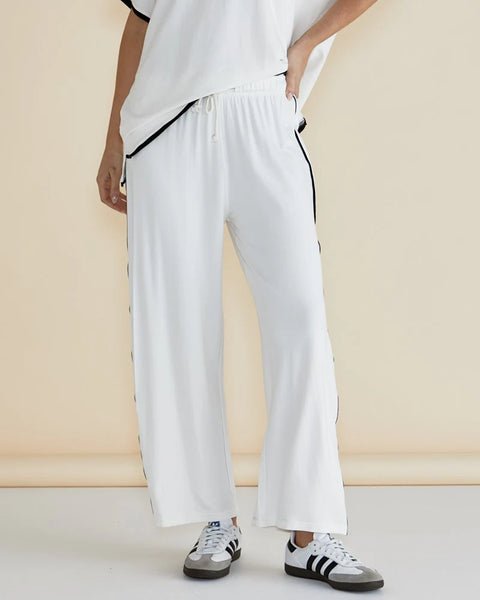 Evelyn Wide Leg Jogger - White